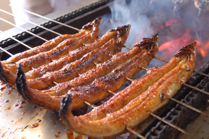 一色産うなぎを使用した昼食のイメージ